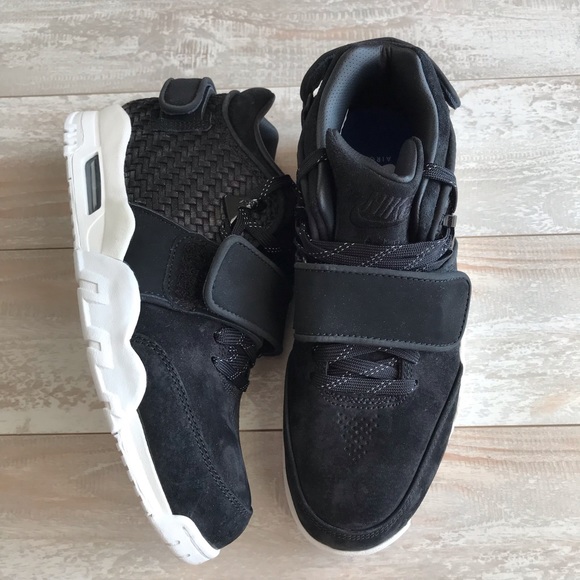 NWT Nike Trainer Victor Cruz - Picture 5 of 8